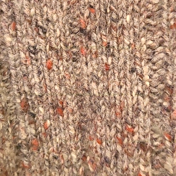 GAP Wool Sweater - Picture 8 of 12